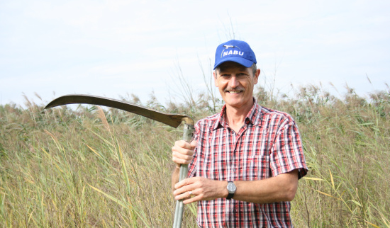 Sensenkurs Foto: NABU/ E. Neuling